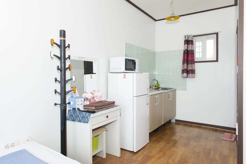 Villa Healing House à Seogwipo Extérieur photo