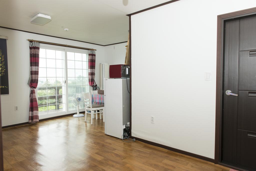 Villa Healing House à Seogwipo Extérieur photo